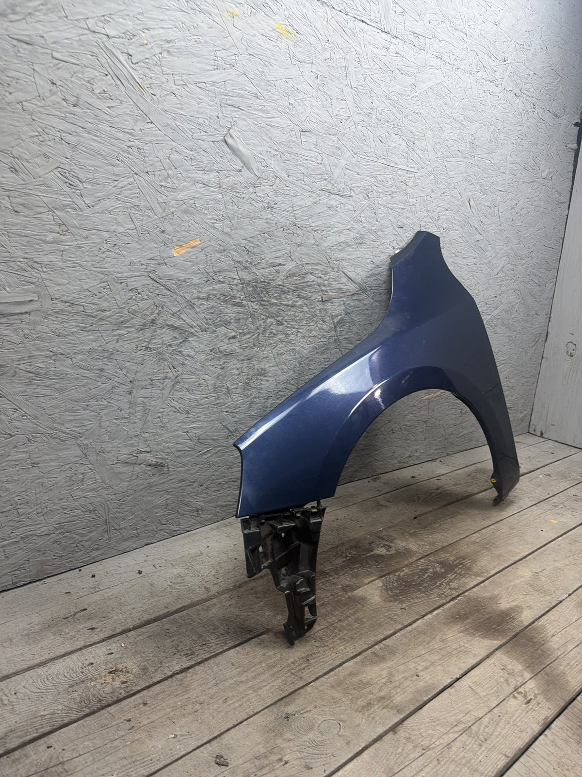 2014-2018 Volvo S60 Front Left Driver Side Fender Panel Shell OEM