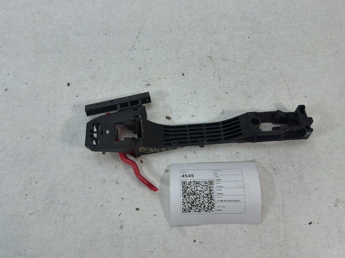 2007-2011 Toyota Camry Rear Right Side Exterior Door Handle Bracket OEM