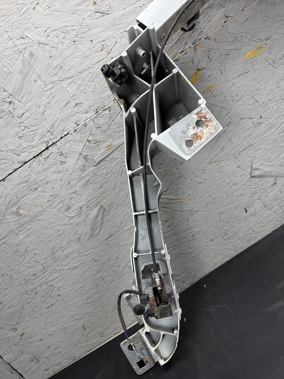 2014-2017 Maserati Ghibli Front Radiator Core Support Bumper Carrier Frame OEM