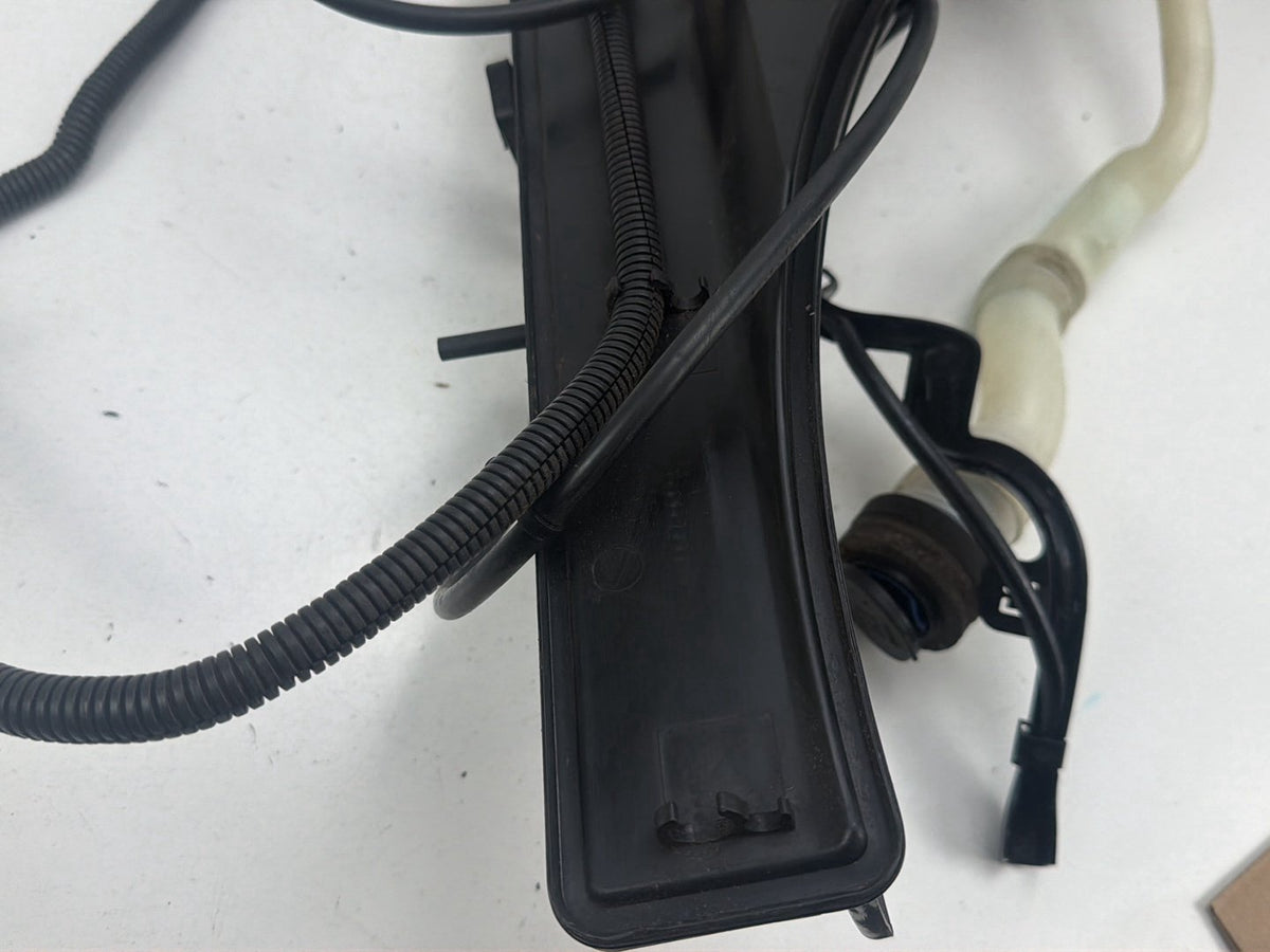 2014-2019 Maserati Ghibli III M157 Windshield Washer Reservoir Bottle Tank OEM