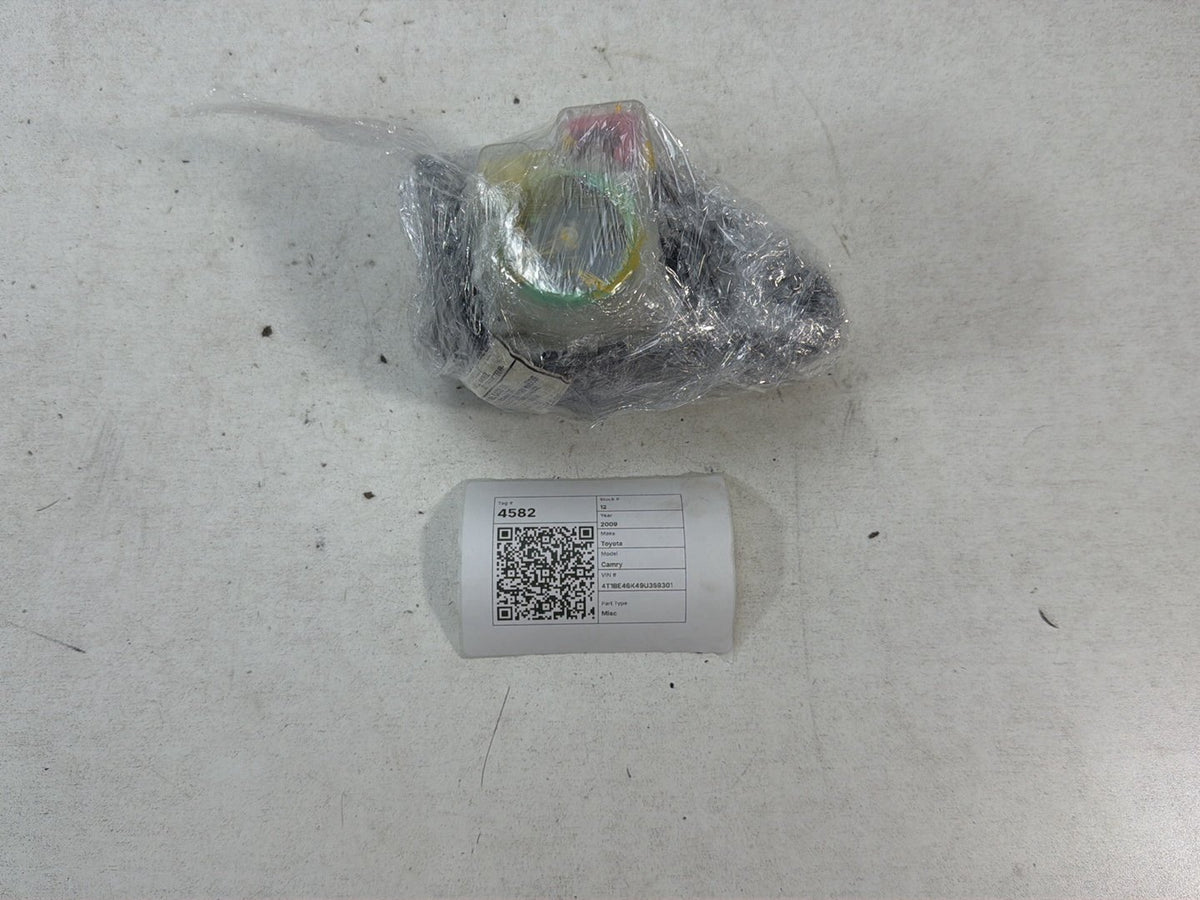 2007-2011 Toyota Camry XV40- Rear Right Passenger Side Seat Belt Retractor OEM