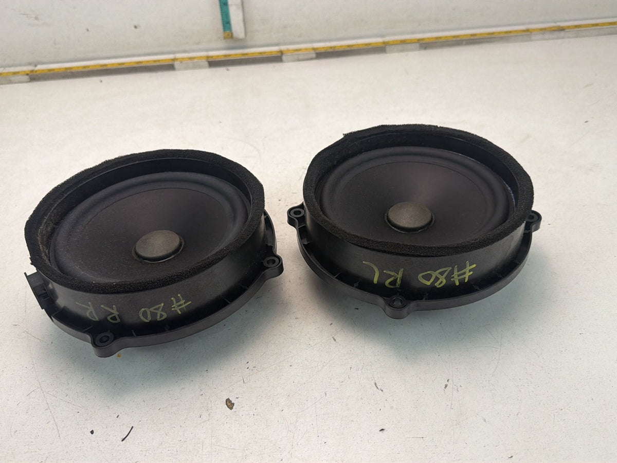 2010-2013 Land Rover Range Rover Rear Lh & Rh Door Speakers BH22-18808-EA OEM