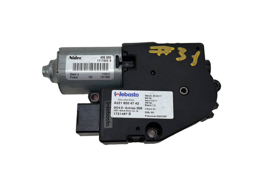 2007-2013 Mercedes-Benz S-Class W221 Sun Roof Motor A2218204742 OEM