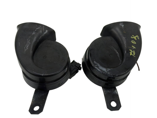 2006-2013 Lexus IS250 Front Upper Bumper High/Low Tone Horn Set 86520-30610 OEM