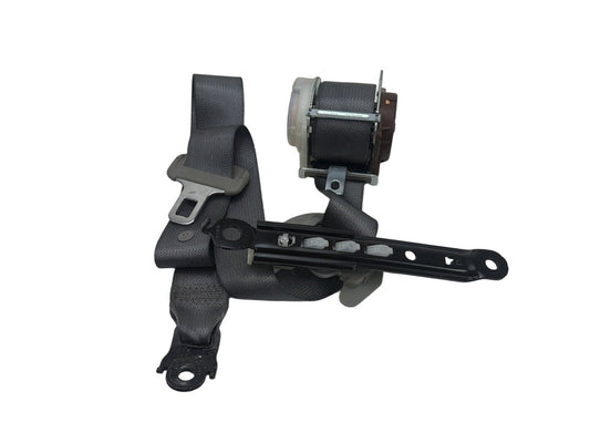 2015-2020 Toyota Sienna 2nd Row Rear Right Side Outer Seat Belt Retractor OEM