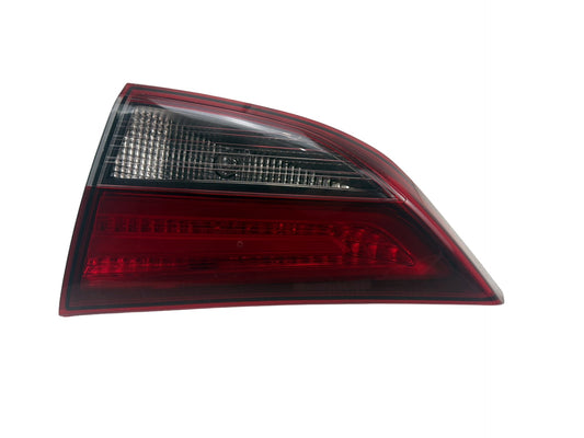 2014-2016 Hyundai Elantra Rear Right Passenger Side Inner Trunk Tail Light OEM