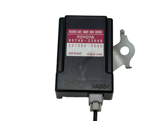 2007-2009 Lexus ES350 V40 Smart Keyless Entry Door Control Receiver Module OEM