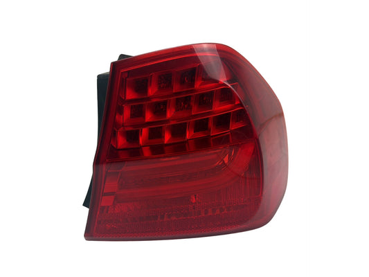 2009-2011 BMW 335i xDrive Rear Right Passenger Side Outer Tail Light 7289430 OEM