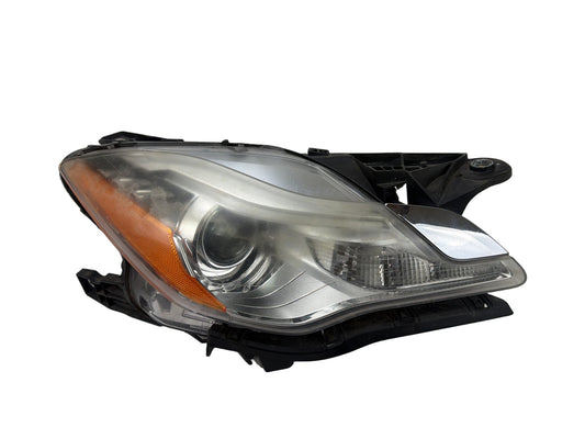 2014-2017 Maserati Quattroporte Front Right Side Headlight P67766201 OEM