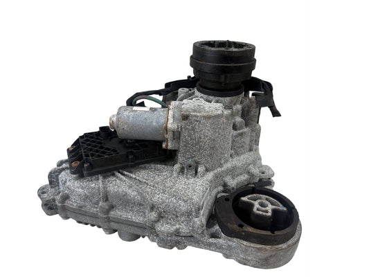 2017-2020 Jaguar F-Pace Transer Box Case Gearbox GX63-7K780-BD OEM