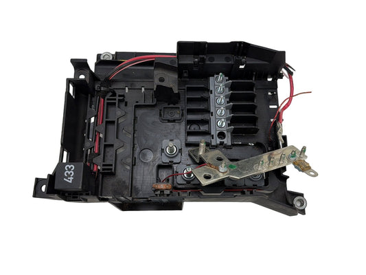 2003-2006 Porsche Cayenne Main Fuse Relay Box Junction Block 7L0937548 OEM