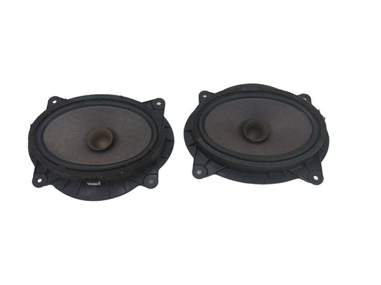 2003-2005 Toyota 4Runner Front Left & Right Side Door Audio Speaker Set of 2 OEM