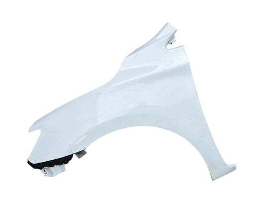 2016-2018 Nissan Sentra Front Left Driver Side Fender Panel Cover