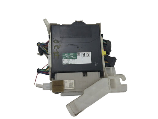 2010-2011 Toyota Prius Multiplex Network Body Control Module 89221-47130 OEM