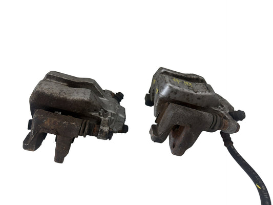 2007-2012 Lexus ES350 Front Brake Caliper Left Right Pair Set with Brackets OEM