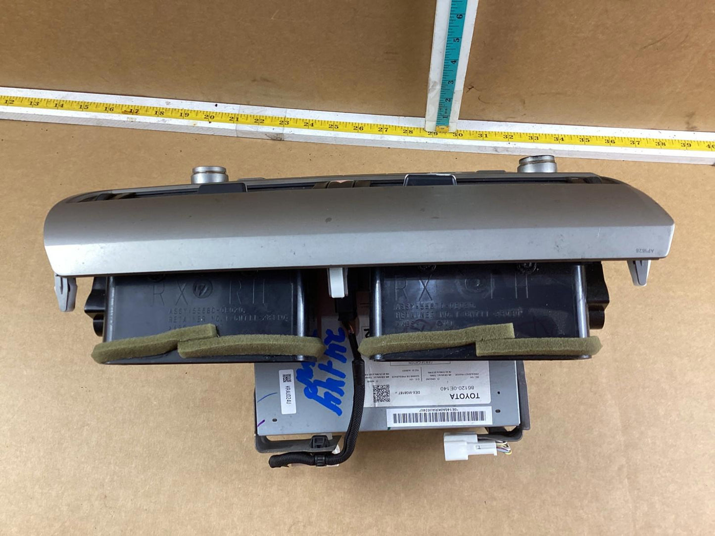 2010-2012 Lexus RX350 Navigation Climate Control Radio Receiver CD Player OEM
