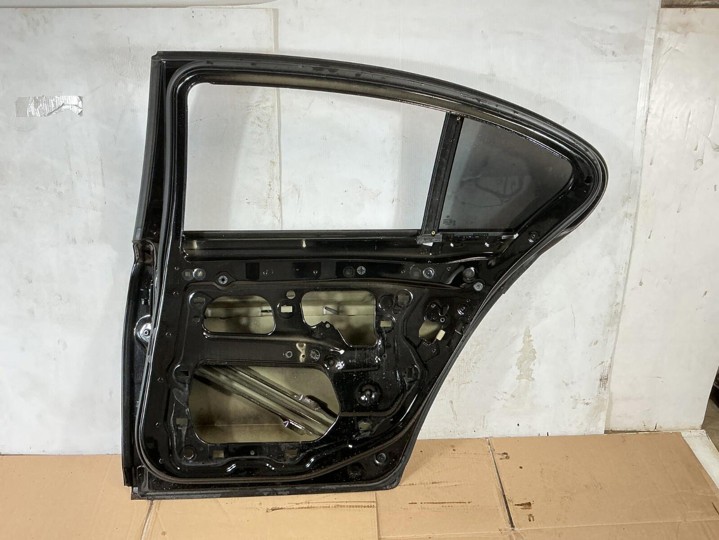 2009 - 2015 BMW 740i F01 Rear Right Passenger Side Door Shell Panel OEM.