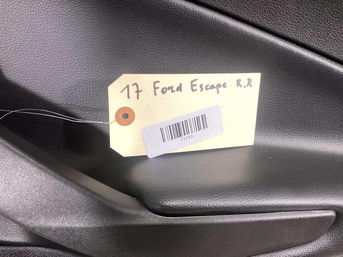 2013-2019 FORD ESCAPE REAR RIGHT PASSENGER SIDE COMLETE DOOR W/ DOOR PANEL OEM.