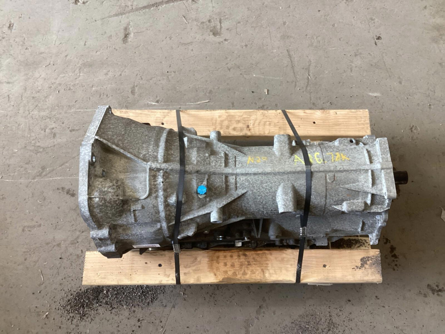 2012 - 2015 BMW F30 320i xDrive AWD Automatic Transmission Gearbox Assembly OEM.