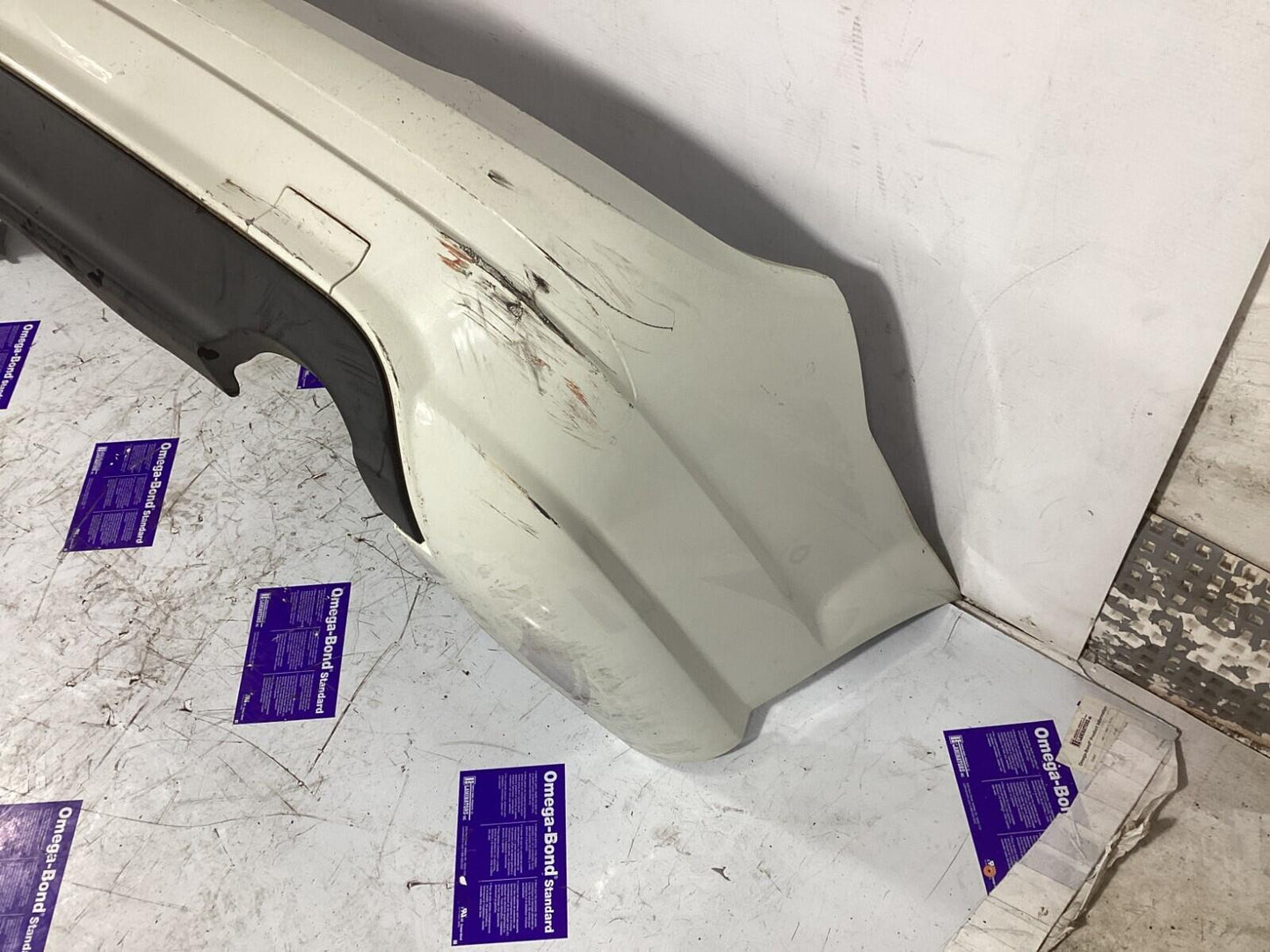 2008-2011 Mercedes-Benz C300 Rear Bumper Cover Assembly OEM .