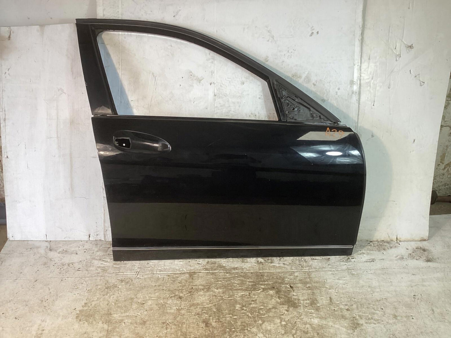 2008-2014 Mercedes-Benz C300 Front Passenger Side Exterior Door Shell OEM