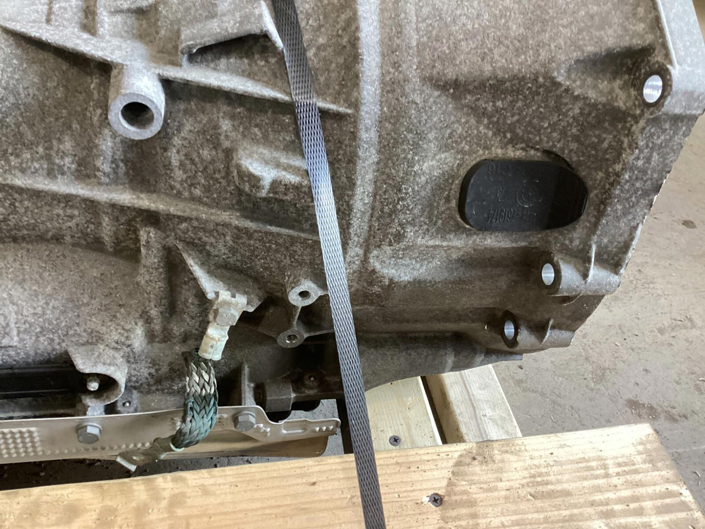2012 - 2015 BMW F30 320i xDrive AWD Automatic Transmission Gearbox Assembly OEM.