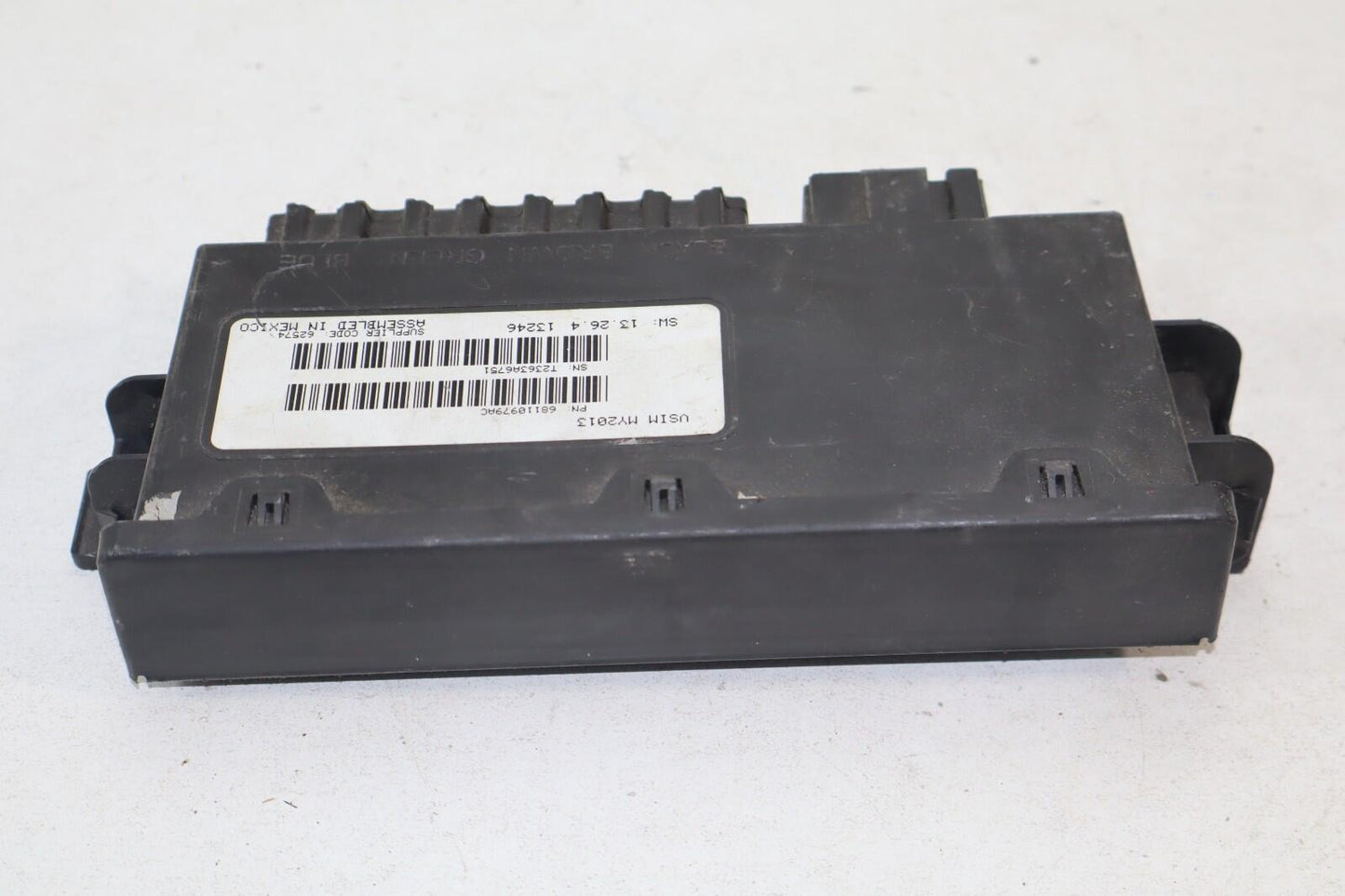 2014 RAM 3500 Vexicle System Interface Module 68110979AC OEM