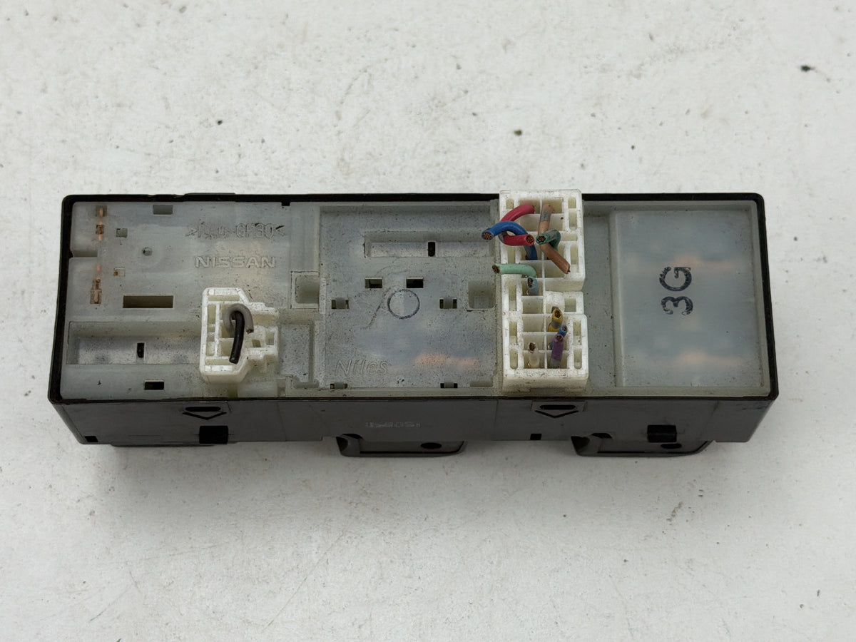 2012-2019 Nissan Versa Front Left Driver Side Door Master Window Switch OEM