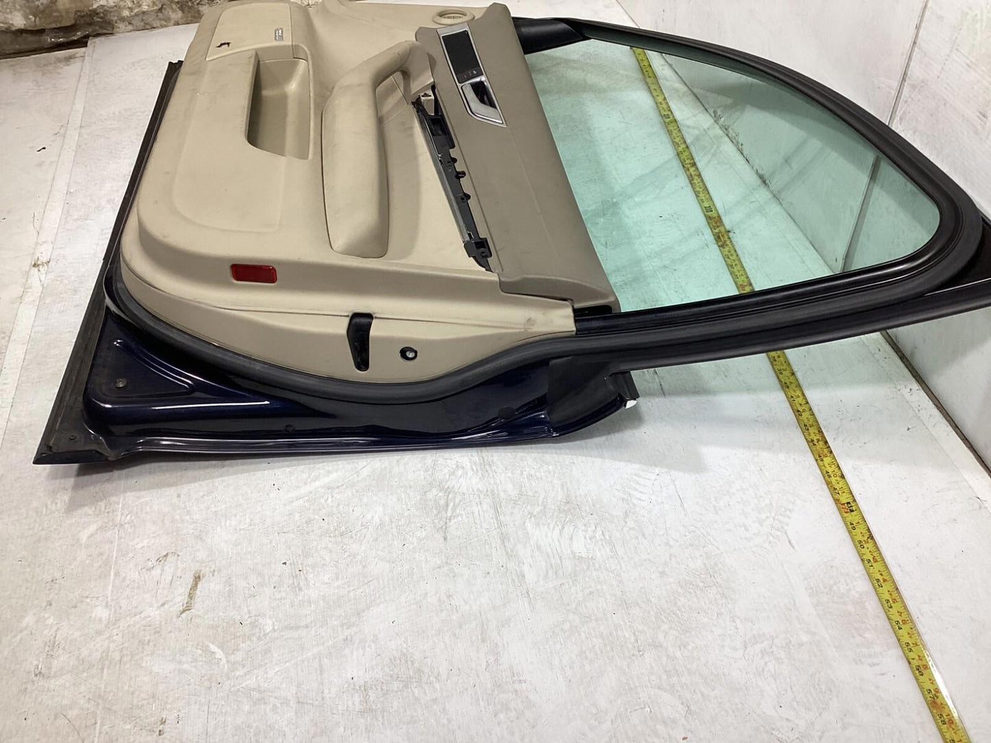 2008-2010 AUDI A6 FRONT RIGHT PASSENGER SIDE COMPLETE DOOR SHELL W/ GLASS OEM .