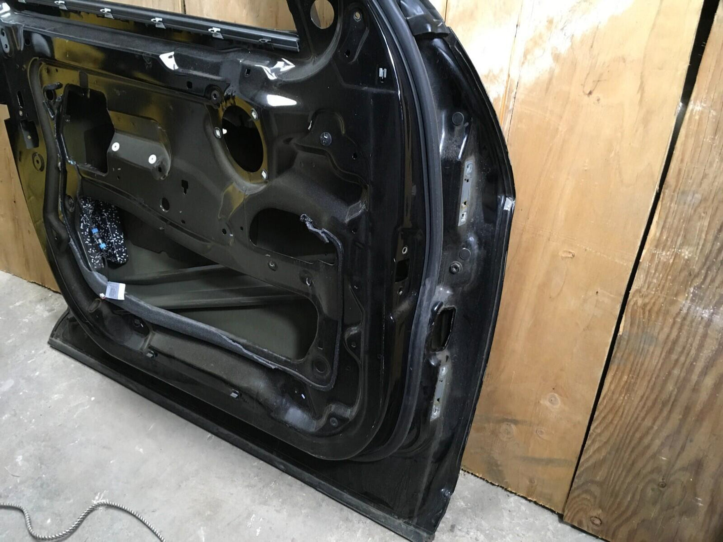 2011-2017 BMW X3 F25 FRONT LEFT DRIVER SIDE DOOR SHELL PANEL BLACK ASSEMBLY OEM.