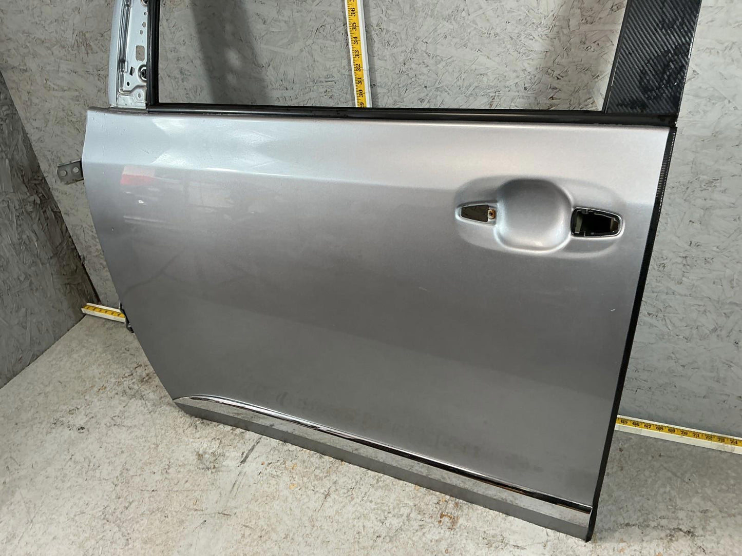 2011 - 2017 Toyota Sienna LE Front Left Driver Side Door Shell OEM