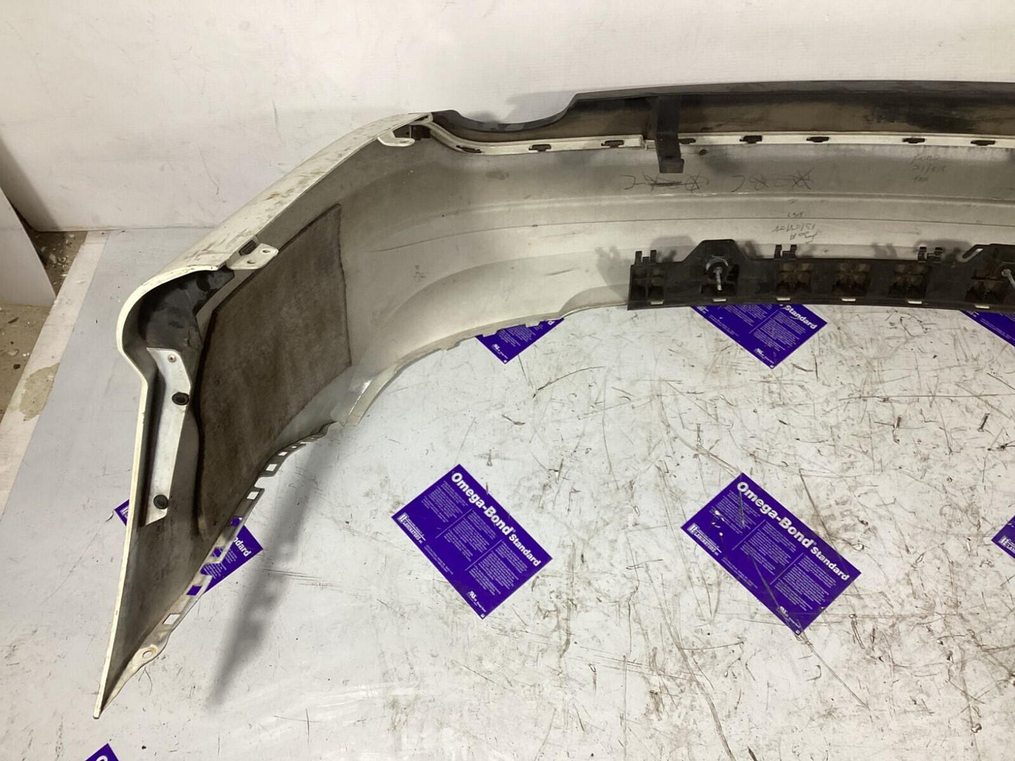 2008-2011 Mercedes-Benz C300 Rear Bumper Cover Assembly OEM .