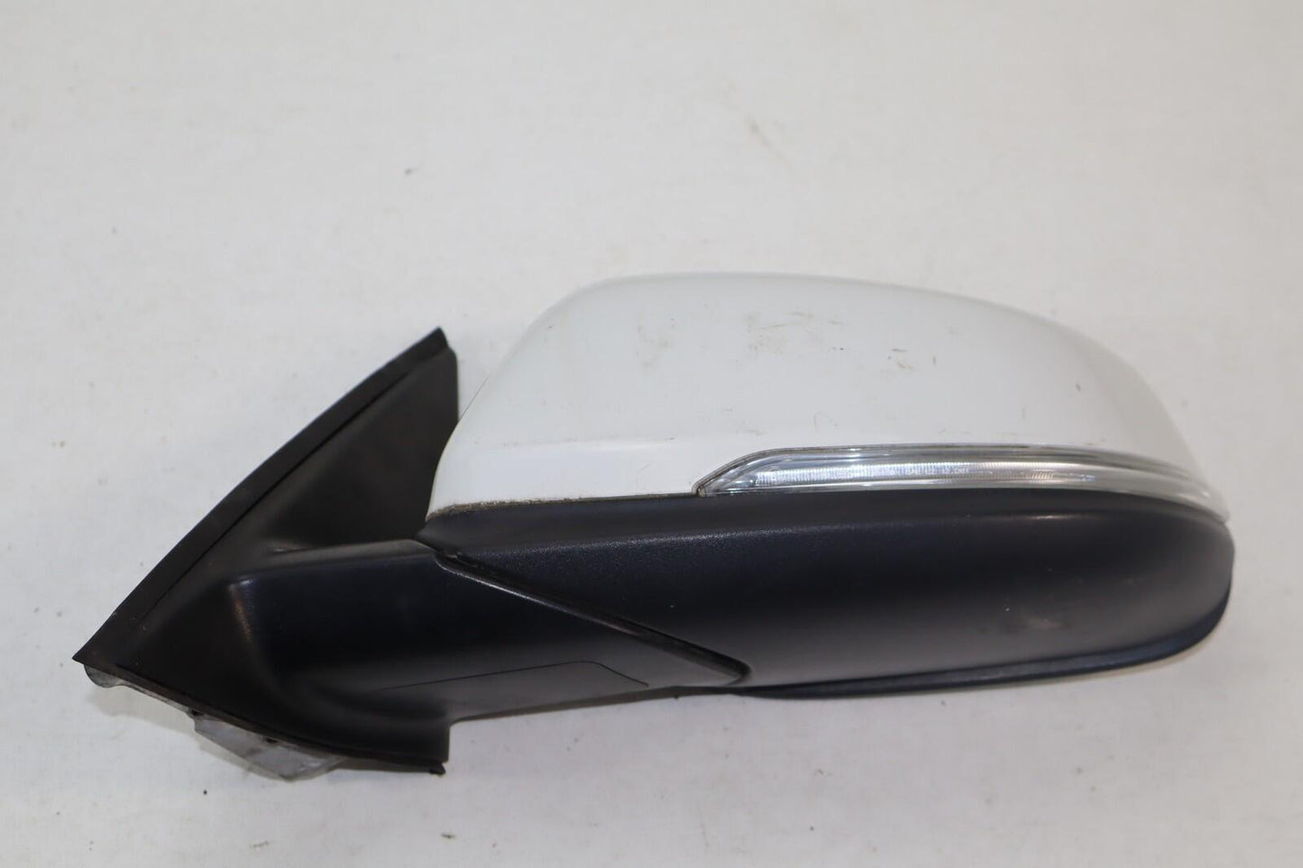 2016-2022 BMW X1 Left Driver Side View Door Mirror 233656067 OEM