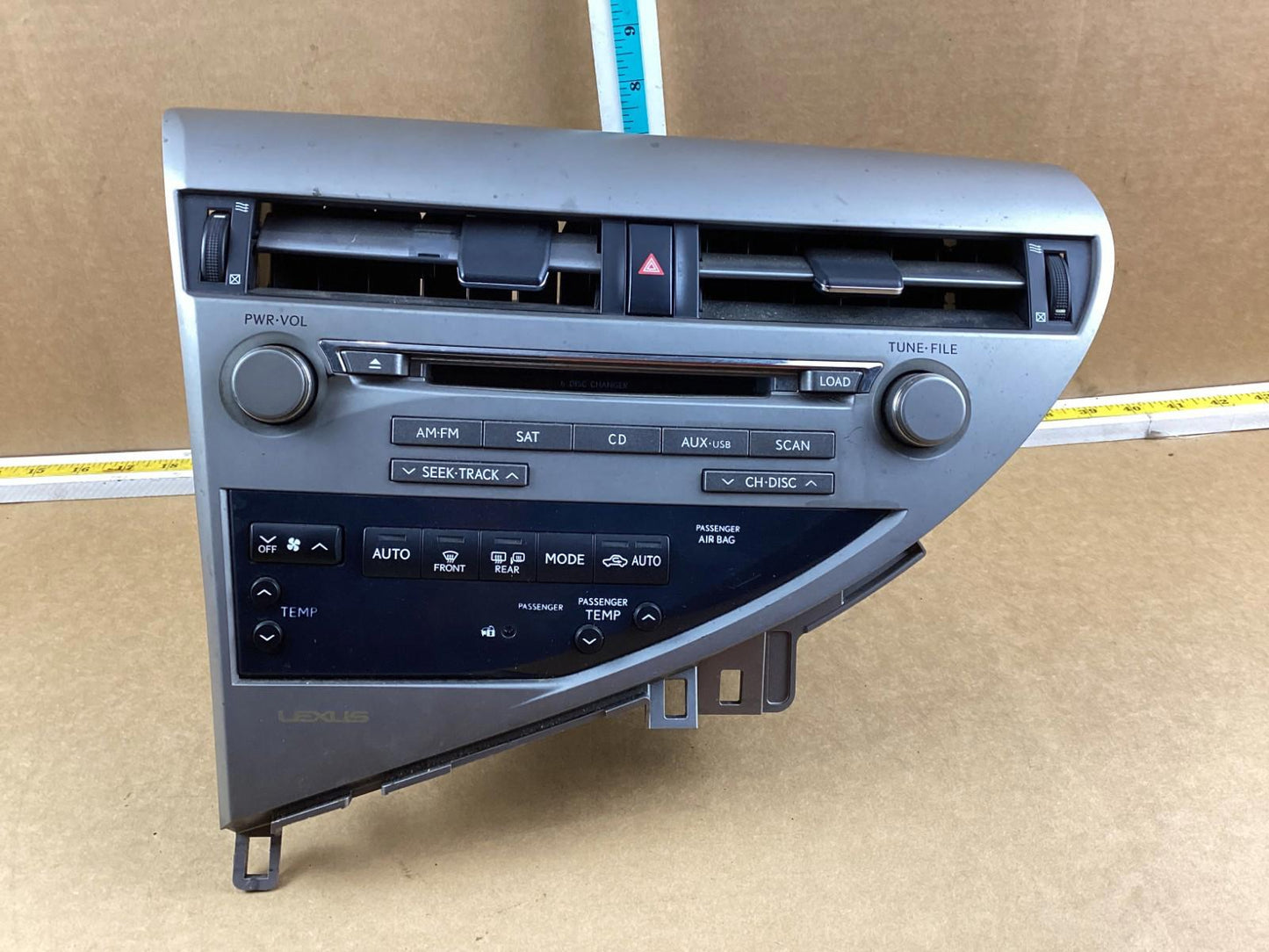2010-2012 Lexus RX350 Navigation Climate Control Radio Receiver CD Player OEM