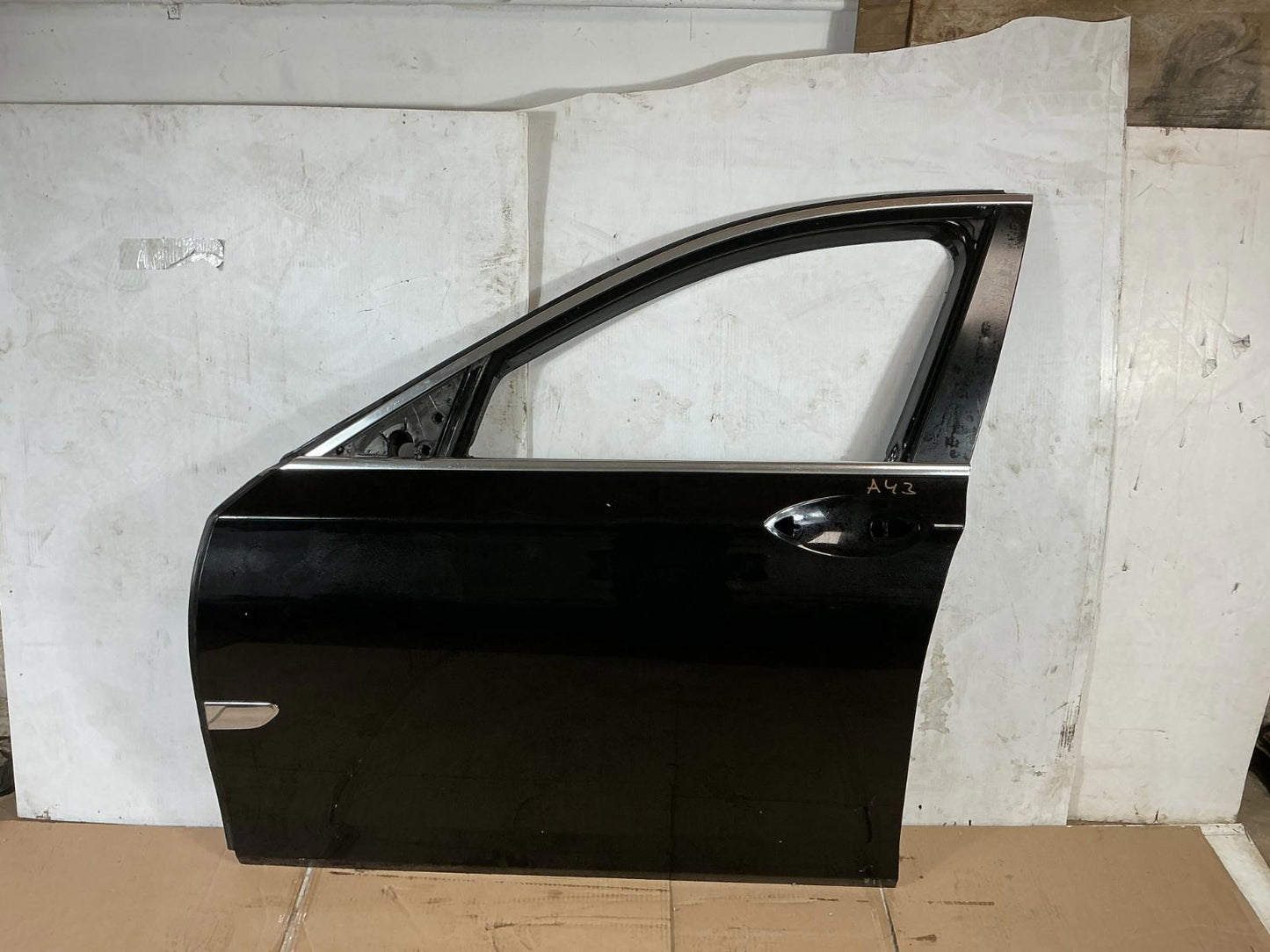 2009 - 2015 BMW 740i F01 Front Left Driver Side Door Shell Panel OEM.