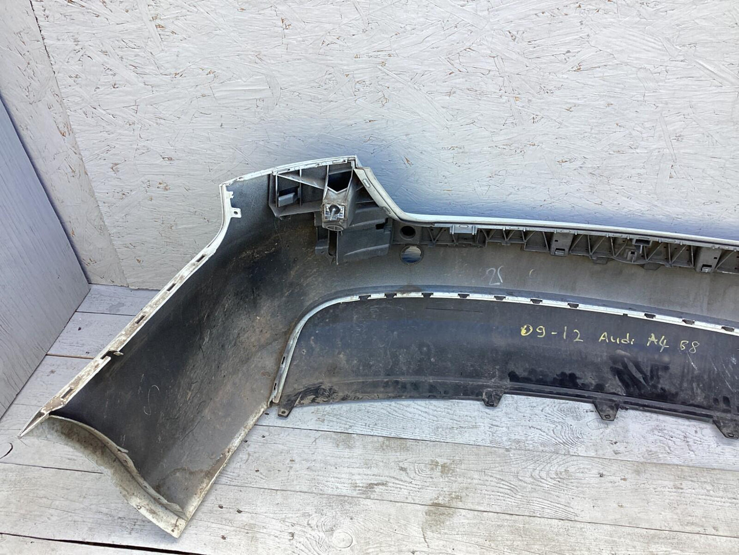 2009 - 2012 Audi A4 Rear Bumper Cover Panel Assembly 8K5807511 OEM