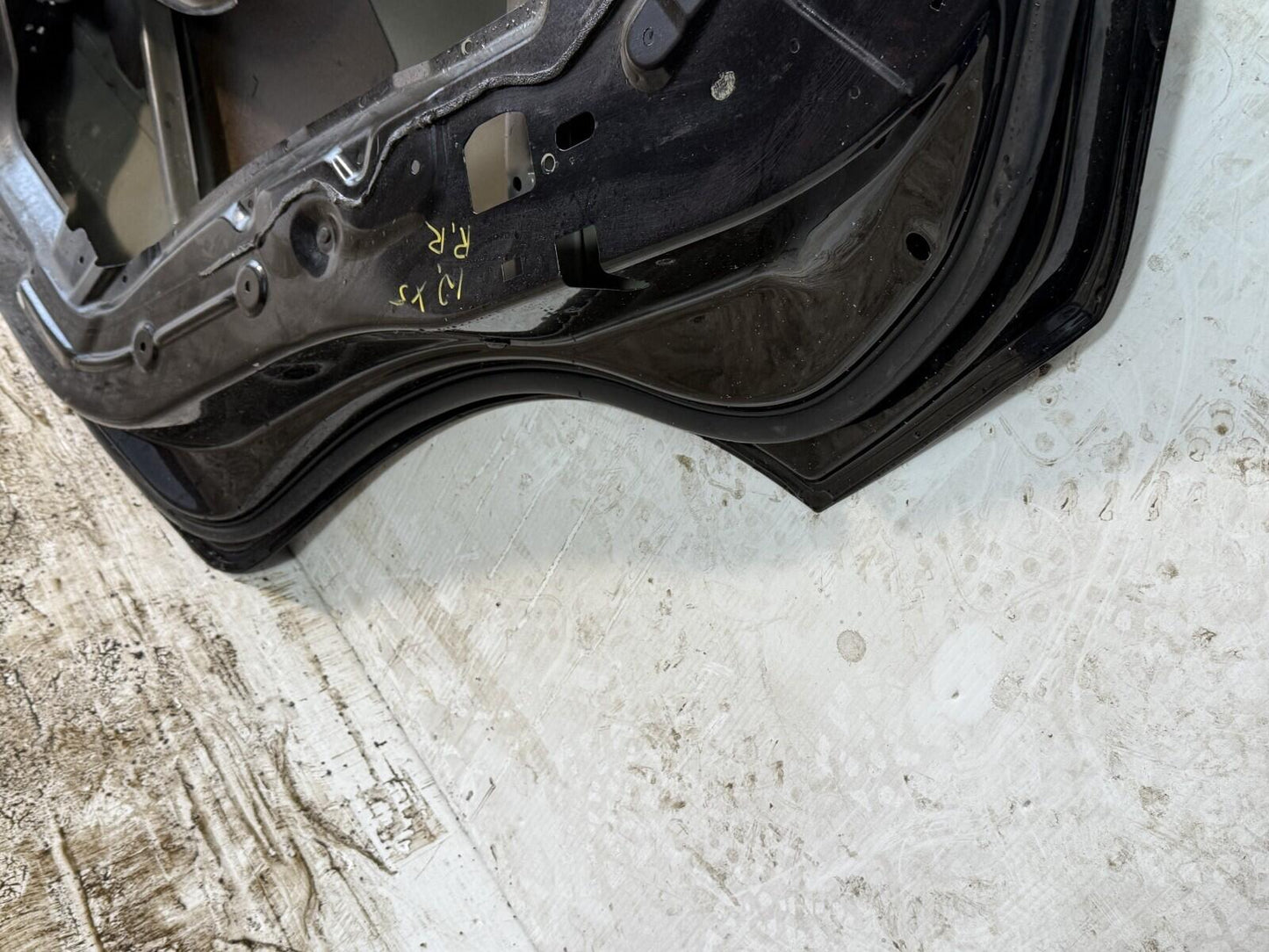 2007-2013 BMW X5 E70 Right Passenger Rear Door Shell Panel OEM