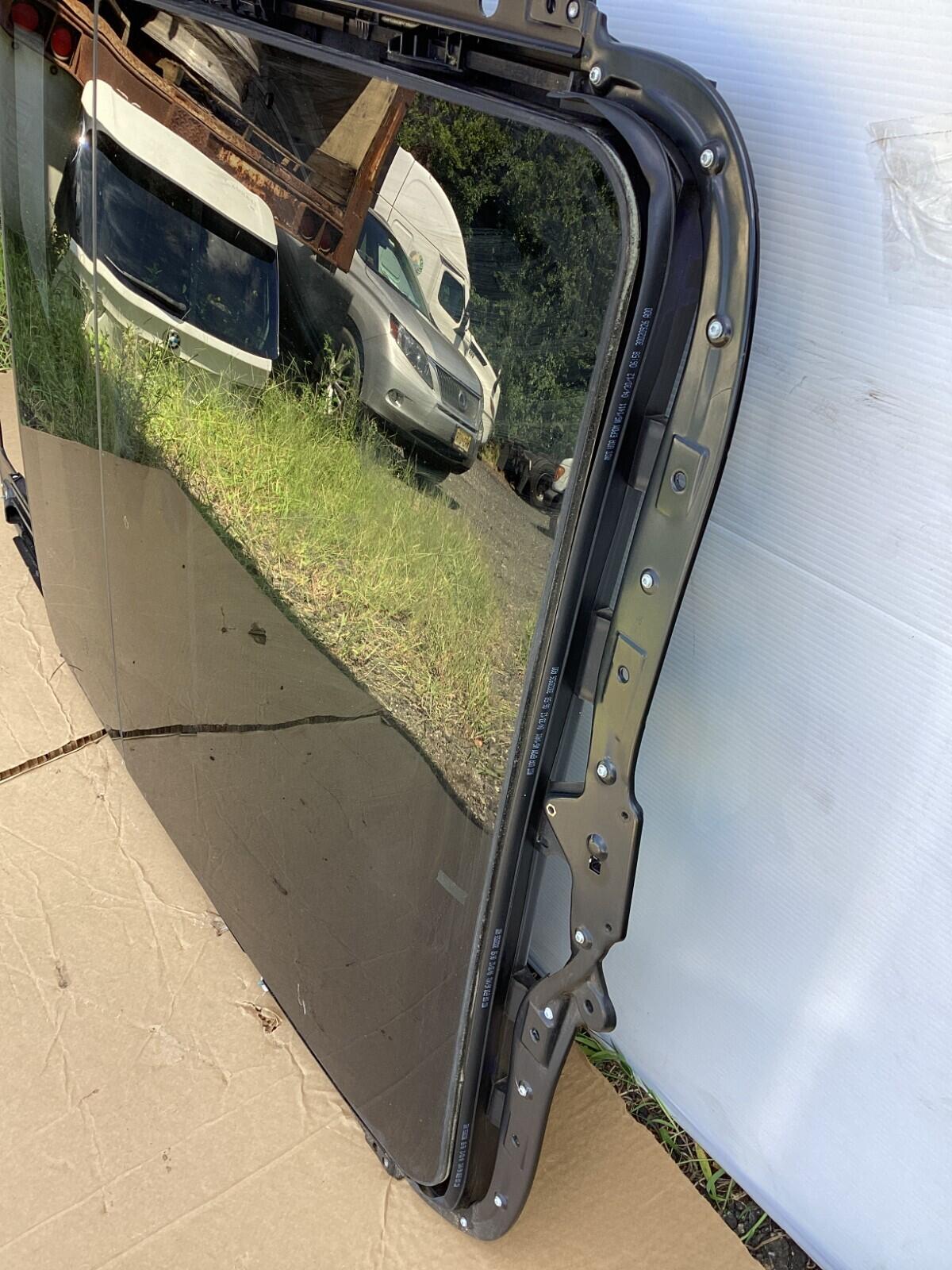 2008-2013 BMW X5 E70 UPPER PANORAMIC SUNROOF MOONROOF ROOF WINDOW GLASS OEM .