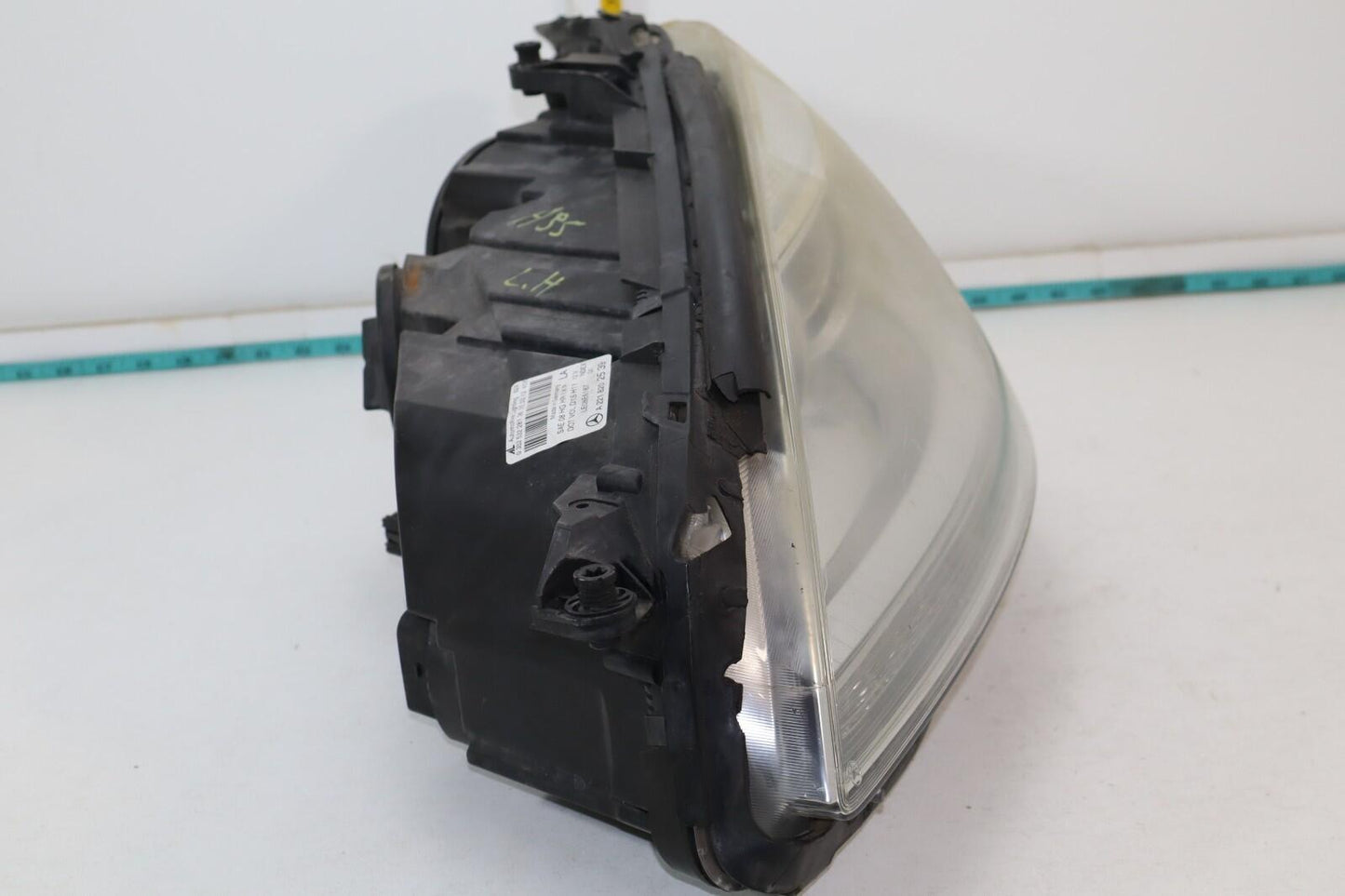 2010-2013 Mercedes-Benz Front Left Driver Side Headlight S500 A2218202539 OEM