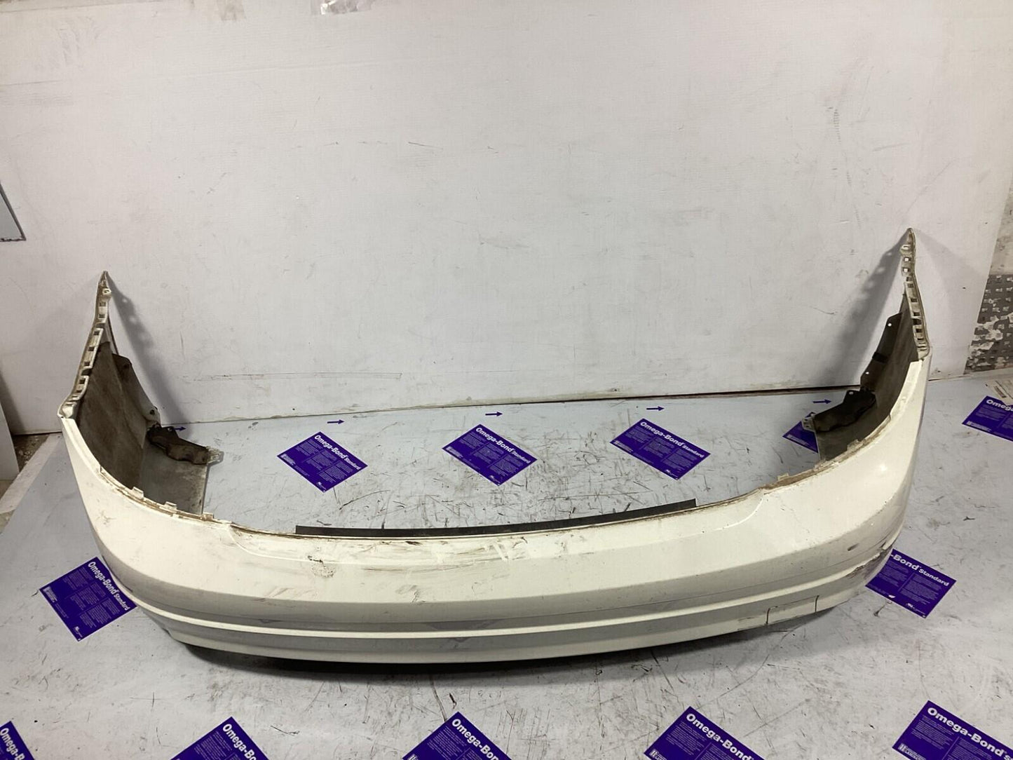 2008-2011 Mercedes-Benz C300 Rear Bumper Cover Assembly OEM .