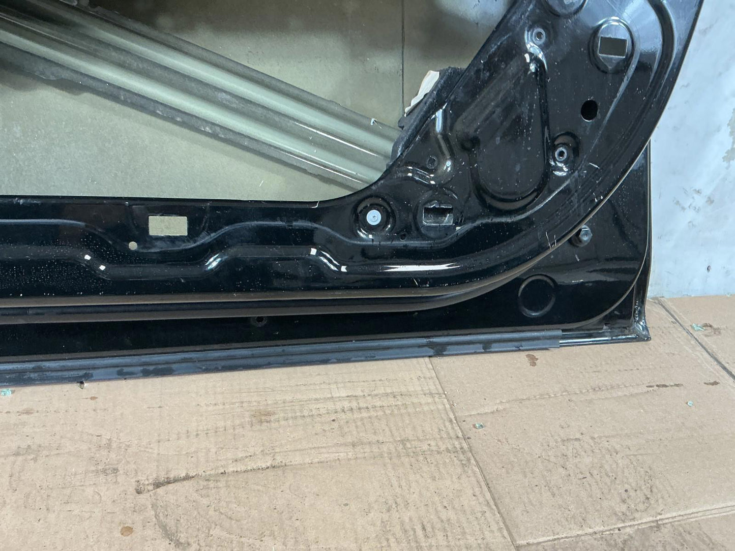 2009 - 2015 BMW 740i F01 Front Right Passenger Side Door Shell Panel OEM.