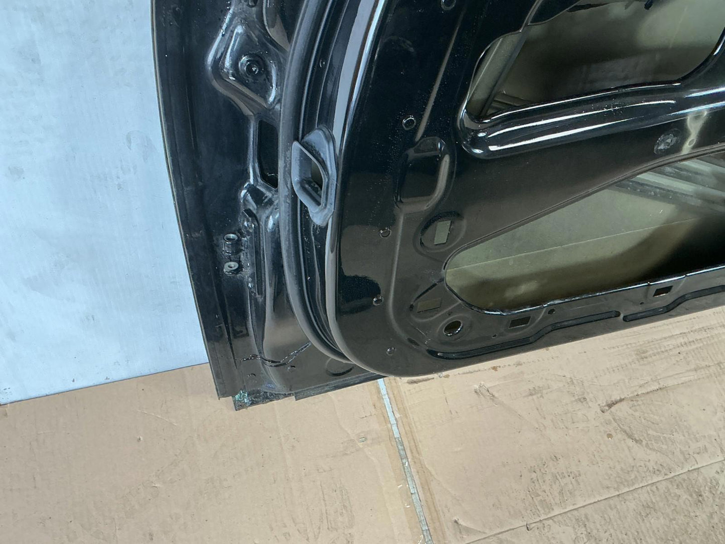 2009 - 2015 BMW 740i F01 Front Right Passenger Side Door Shell Panel OEM.