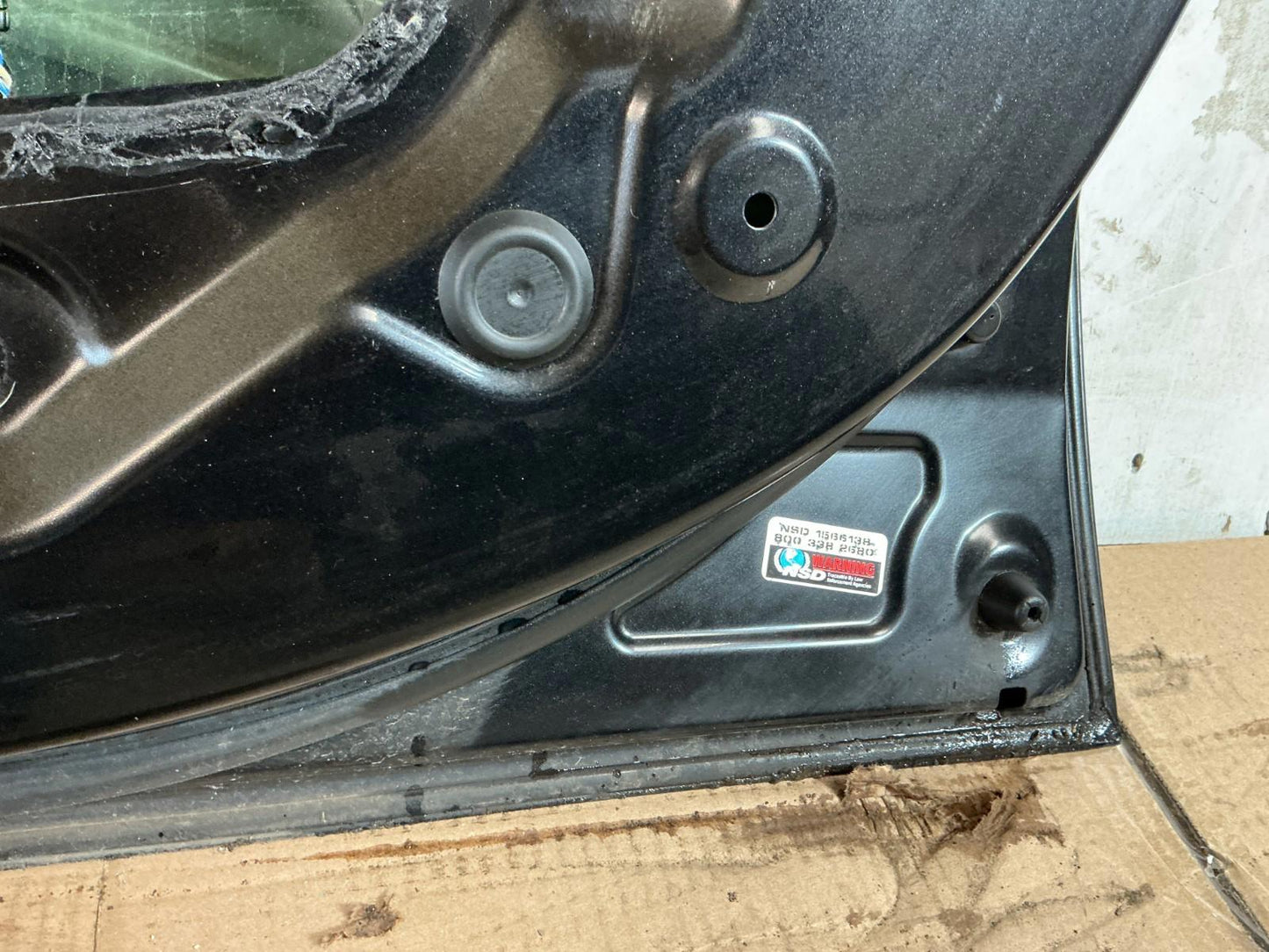 2007 - 2013 BMW X5 xDrive50i Front Right Passenger Side Door Shell Panel OEM.