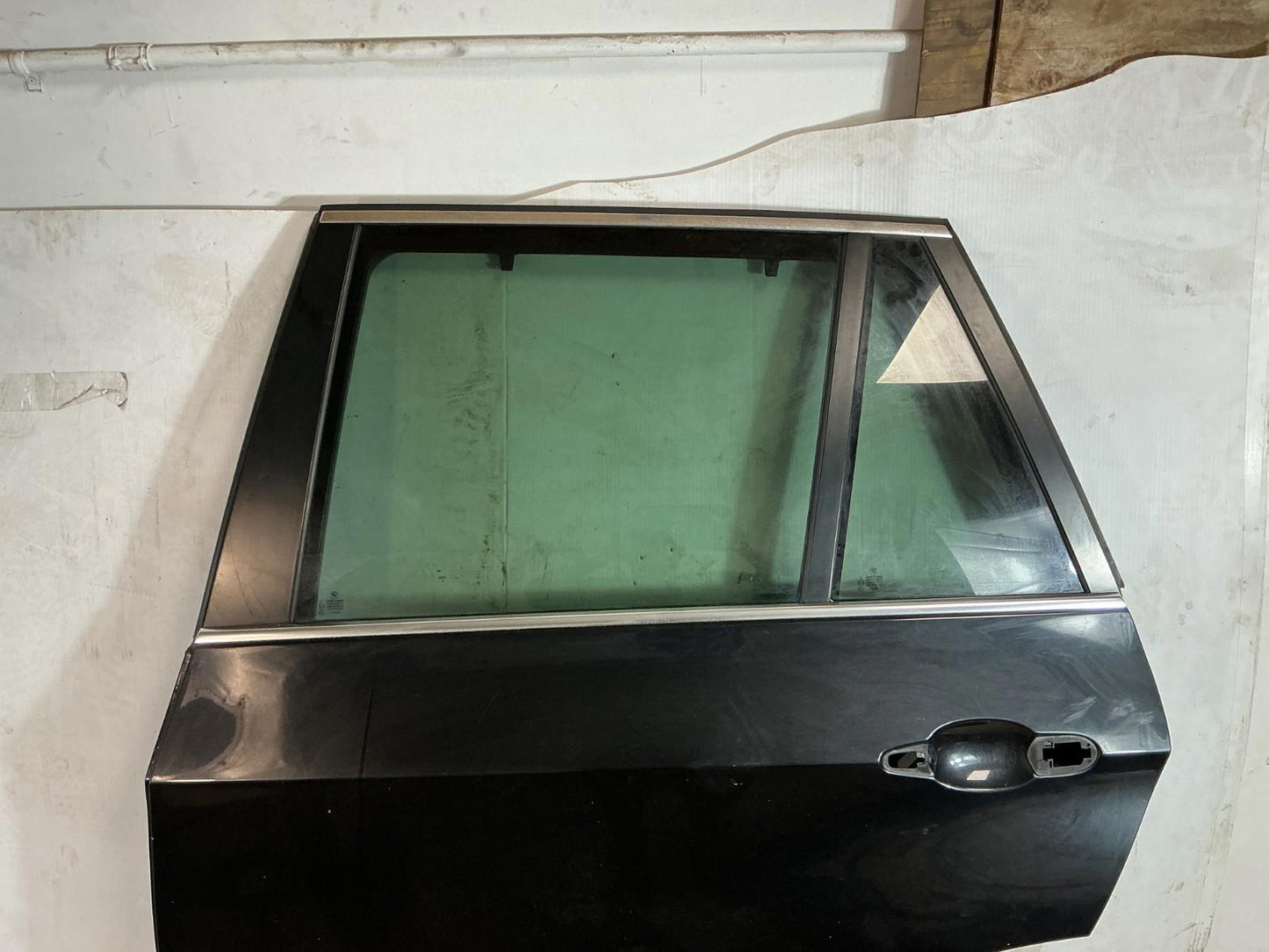 2007 - 2013 BMW X5 xDrive50i Rear Left Driver Side Door Shell Panel OEM.
