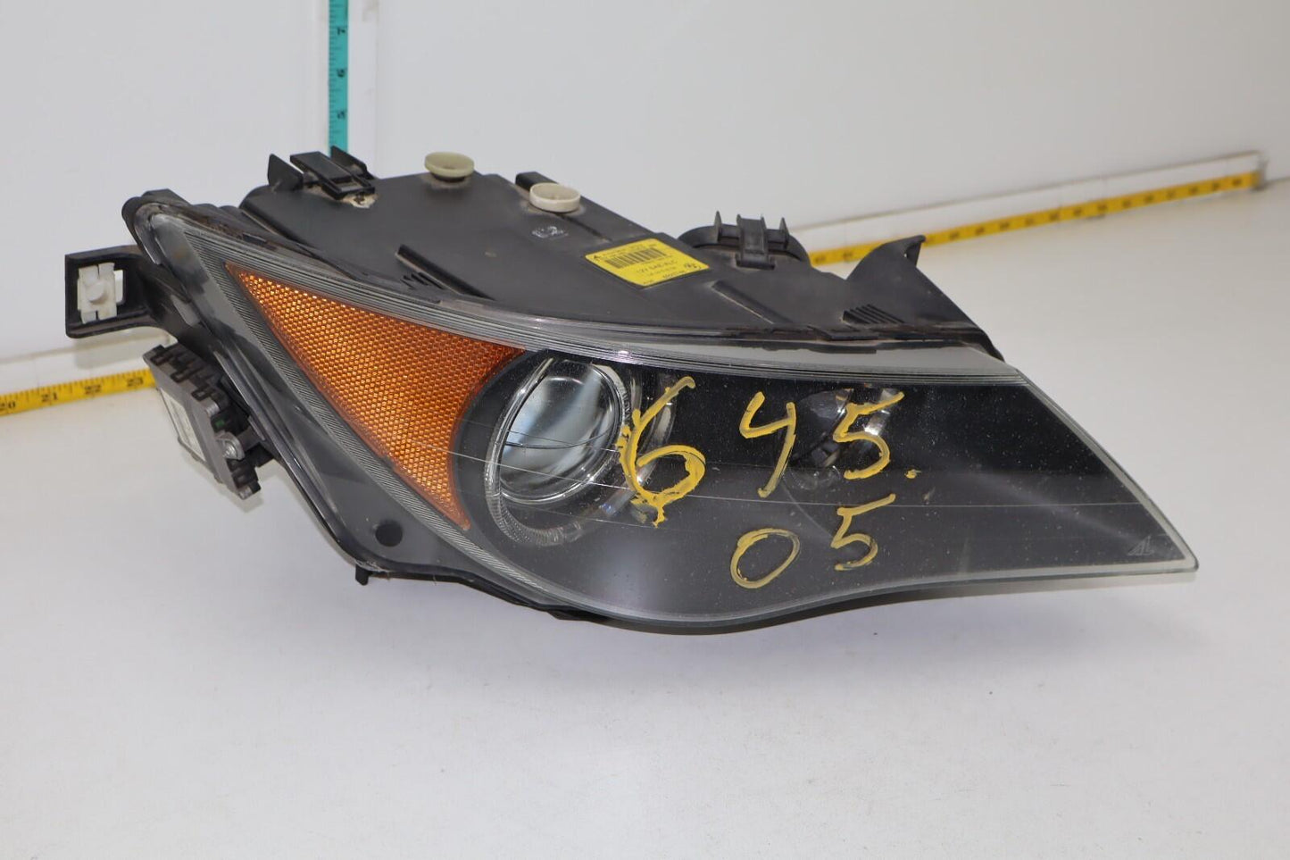 2004-2007 BMW 645ci Right Passenger Adaptive Bi-Xexon Headlight 0302496282 OEM