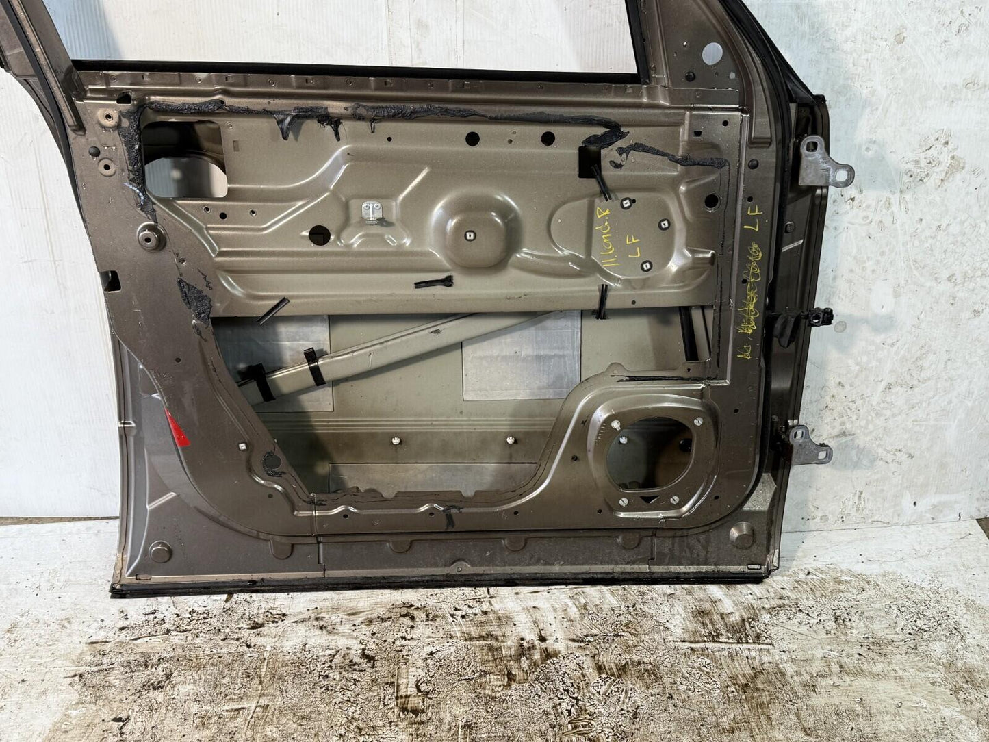 2007-2012 Range Rover Left Driver Front Door Shell Panel OEM