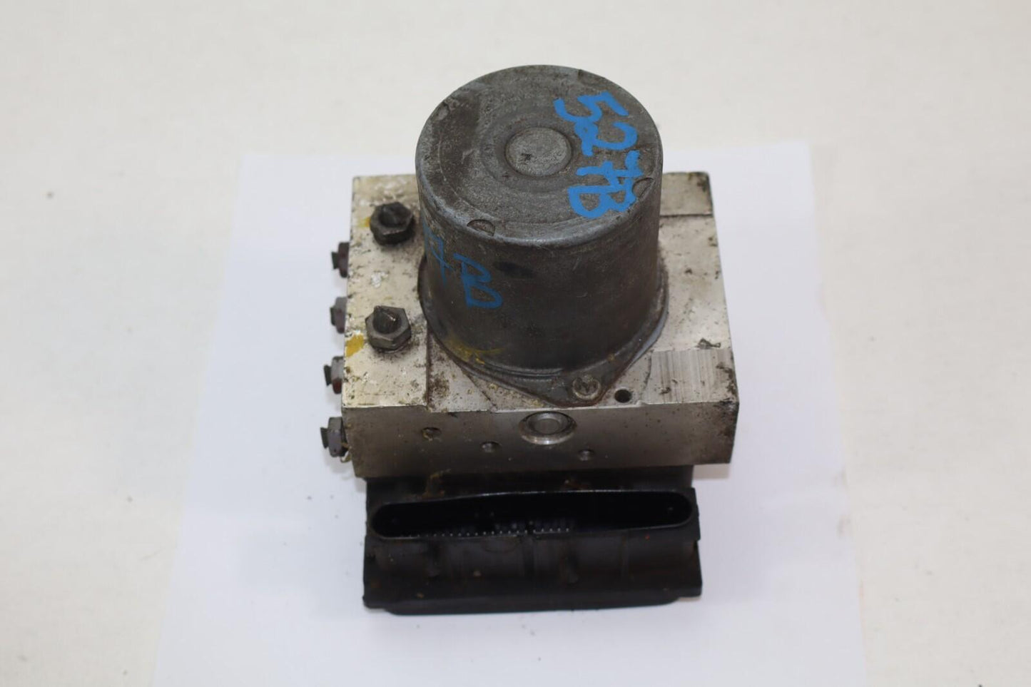 2007-2009 Dodge Sprinter ABS Anti-Lock Brake Pump Control Module A0014467989 OEM