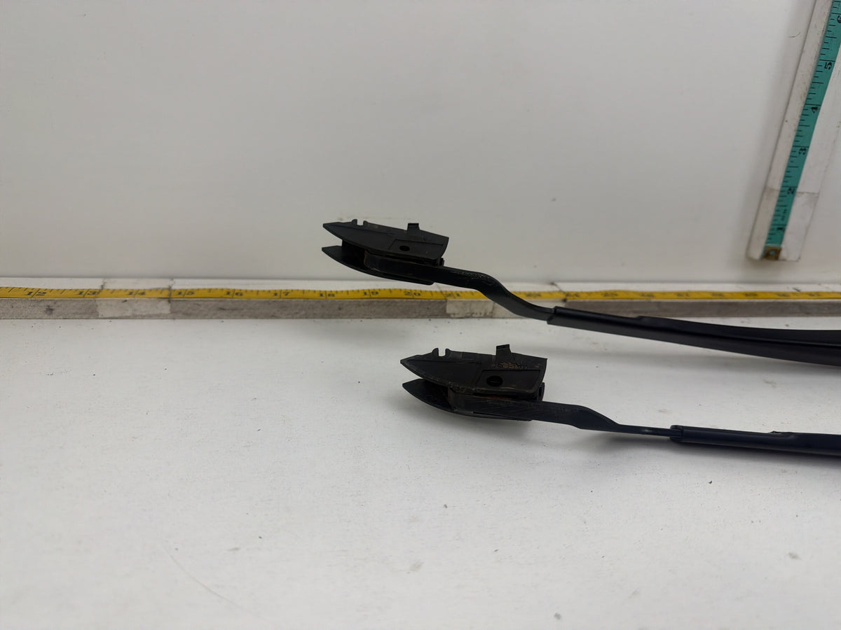 2011-2014 Dodge Charger Front Left Right Windshield Wiper Arms Pair Black OEM