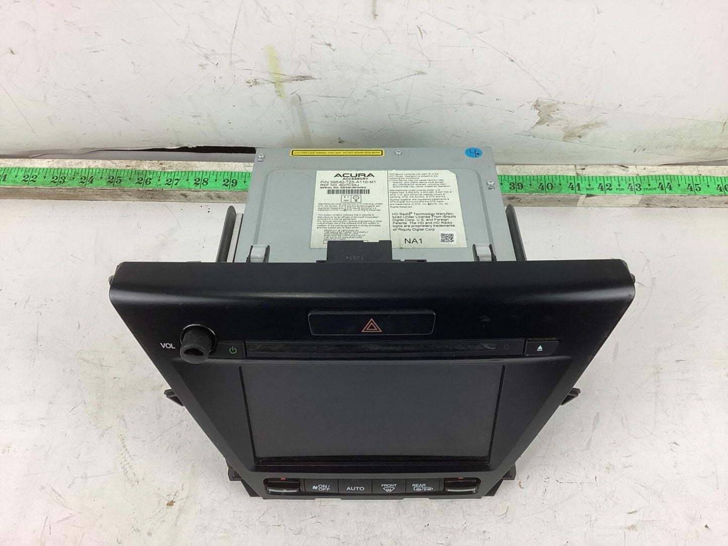 2014-2016 Acura MDX CD AM FM Touch Screen Navigation Media Radio Receiver OEM.