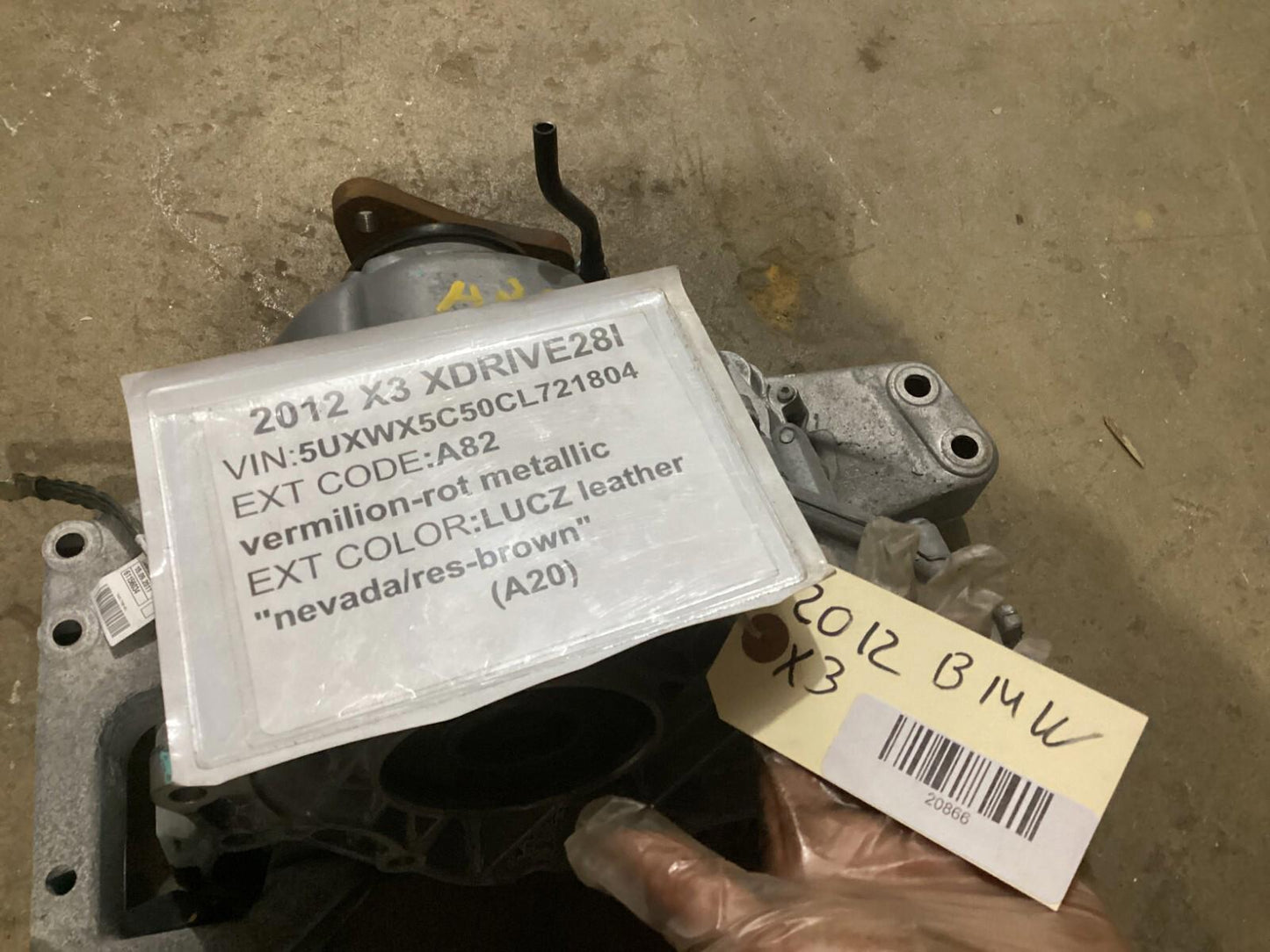 2012 - 2017 BMW X3 F25 Transfer Case Automatic w/ Driveshaft Propeller OEM